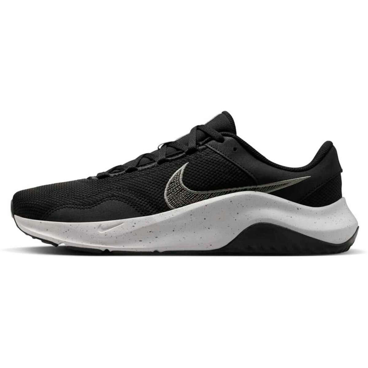Кроссовки NIKE Legend Essential 3 Next Nature, полнота F, размер 8,5 US, черный