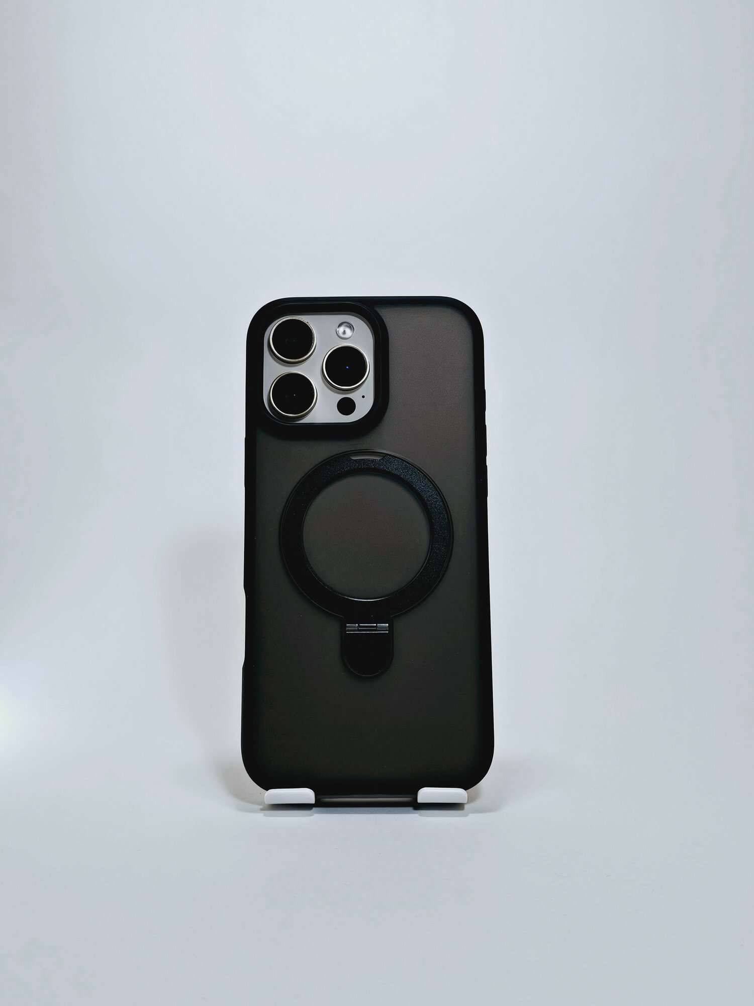 Чехол для iPhone 16 Pro Max, защита камеры, кольцо-держатель, подставка, матовый, Черный