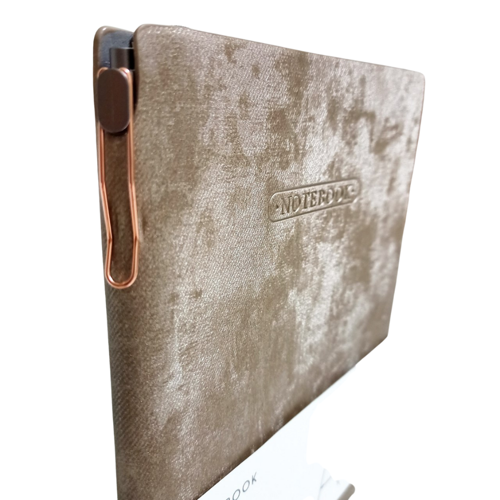Блокнот Notebook А5, мягкая тканевая обложка, 100 страниц. Let us be parts of your everyday life — фото 1