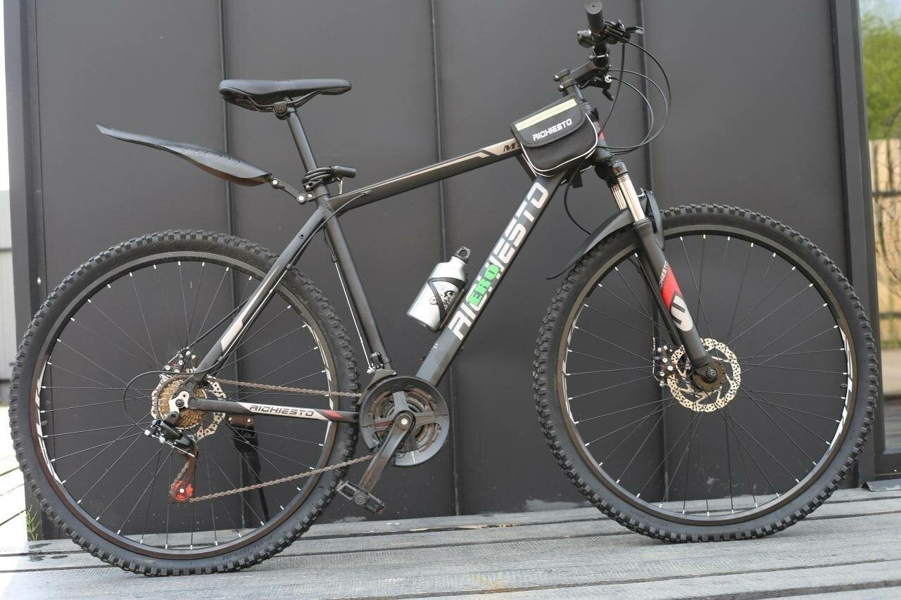 Велосипед алюминиевый Richiesto 29 колеса 21 рама черный подростковый .