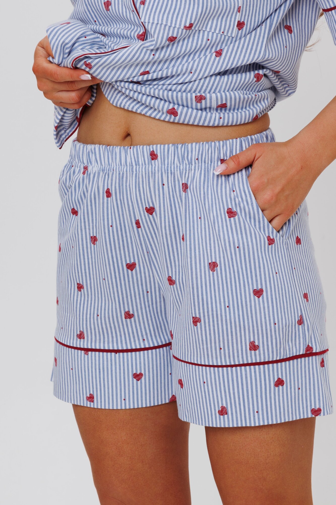 Пижама женская: рубашка + шорты Modellini 1770/1, размер 54 - фотография № 7