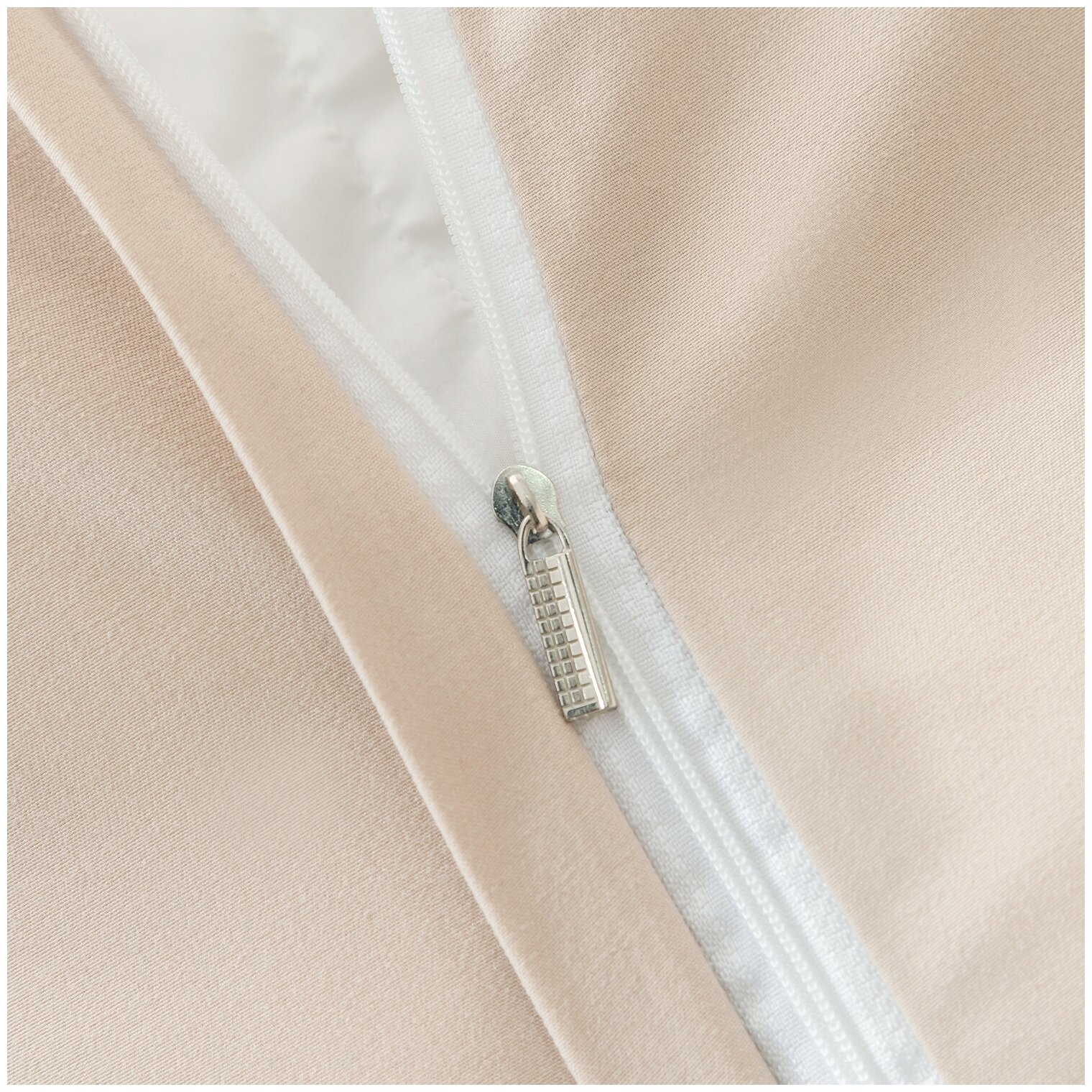 Комплект постельного белья Однотонный Сатин Вышивка на резинке CHR034 - фотография № 3