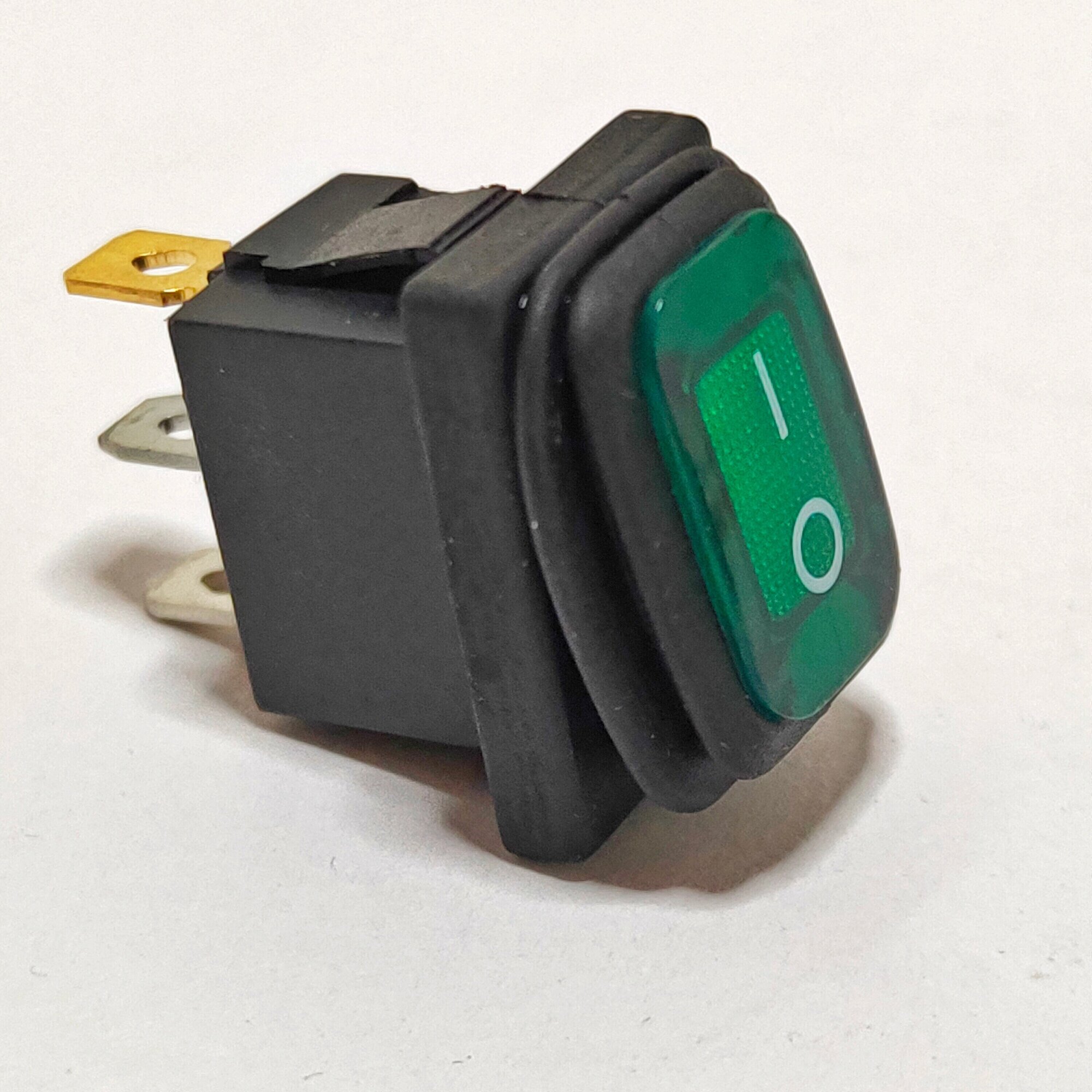 Выключатель клавишный мини влагозащита подсветка 250V 6А (3с) ON-OFF зеленый + 3 клеммы - фотография № 3