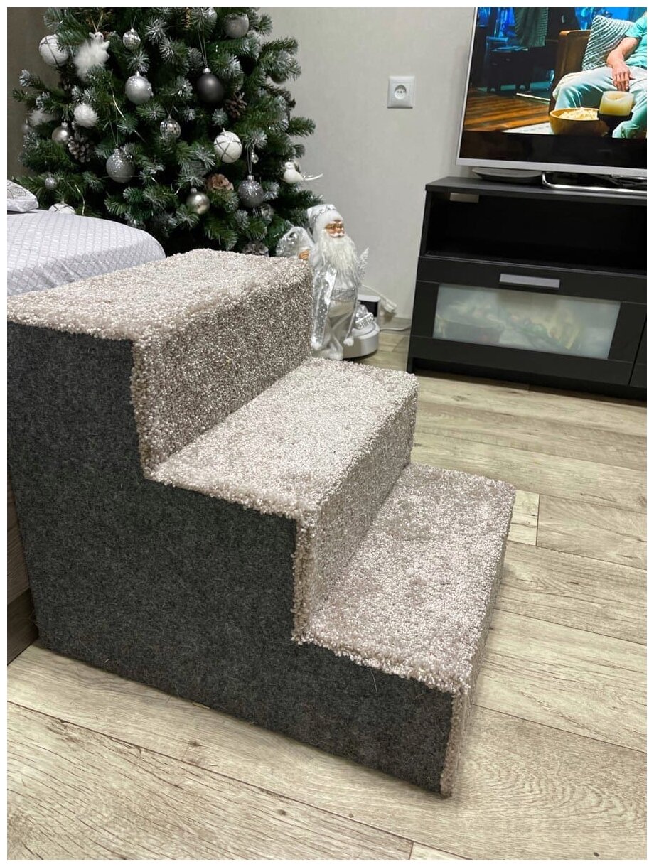 Лестница для собак полностью из ДСП + ковролин с уютным домиком (55*44*46 - д*ш*в) - фотография № 3