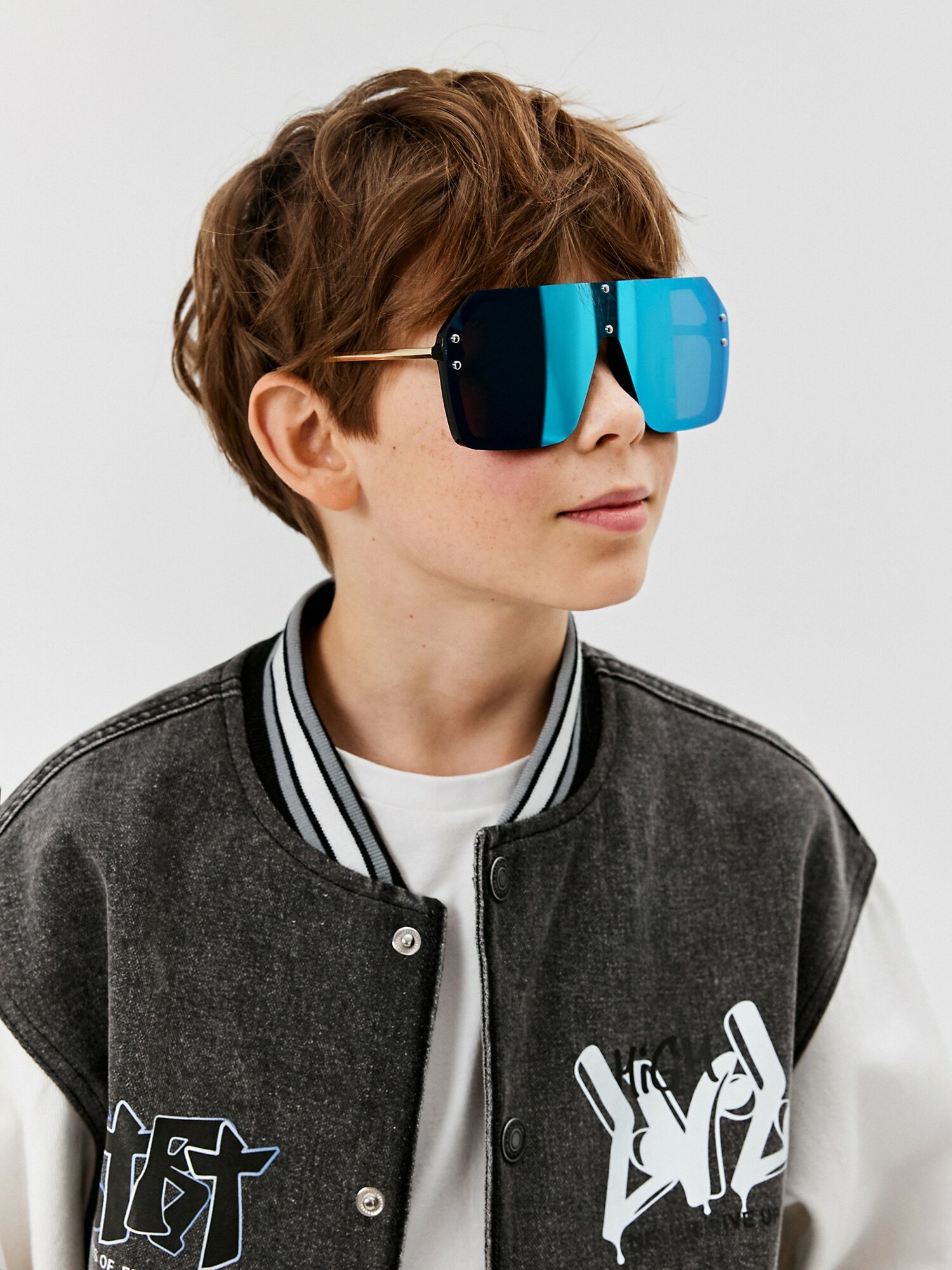 Солнцезащитные очки Acoola черный