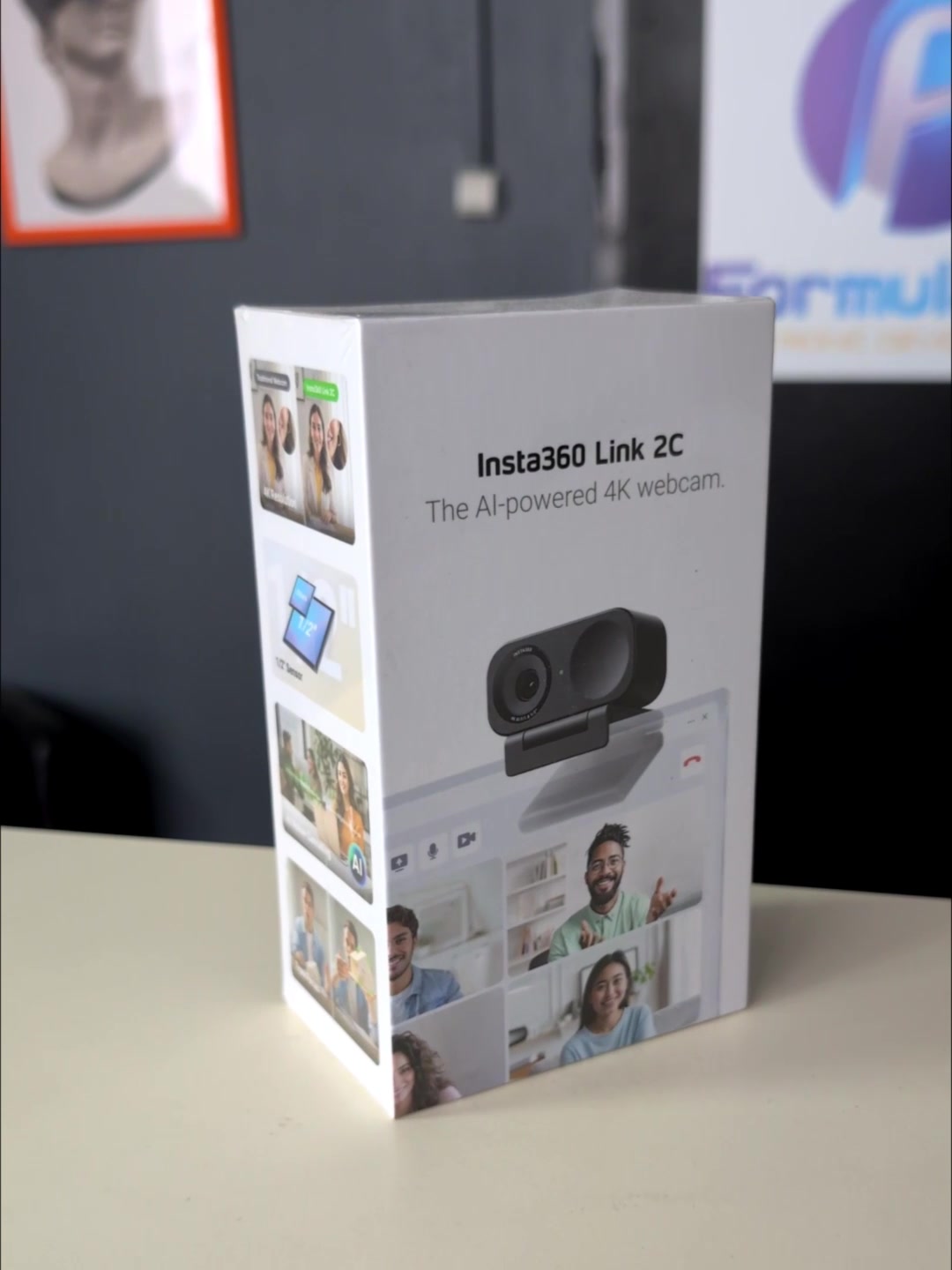 Веб-камера Insta360 Link 2C, web-камера с ИИ-отслеживанием и фокусировкой — фото 1