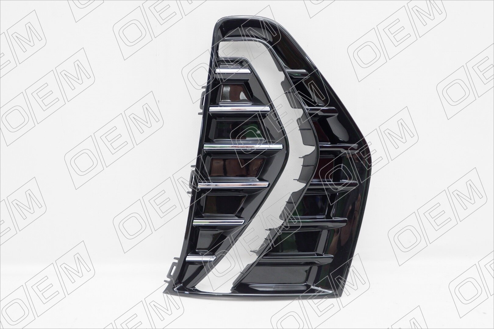 Окантовка противотуманной фары левая Haval Jolion 2803118XST01A, Хавейл Джолион, год с 2021 по нв, O.E.M.