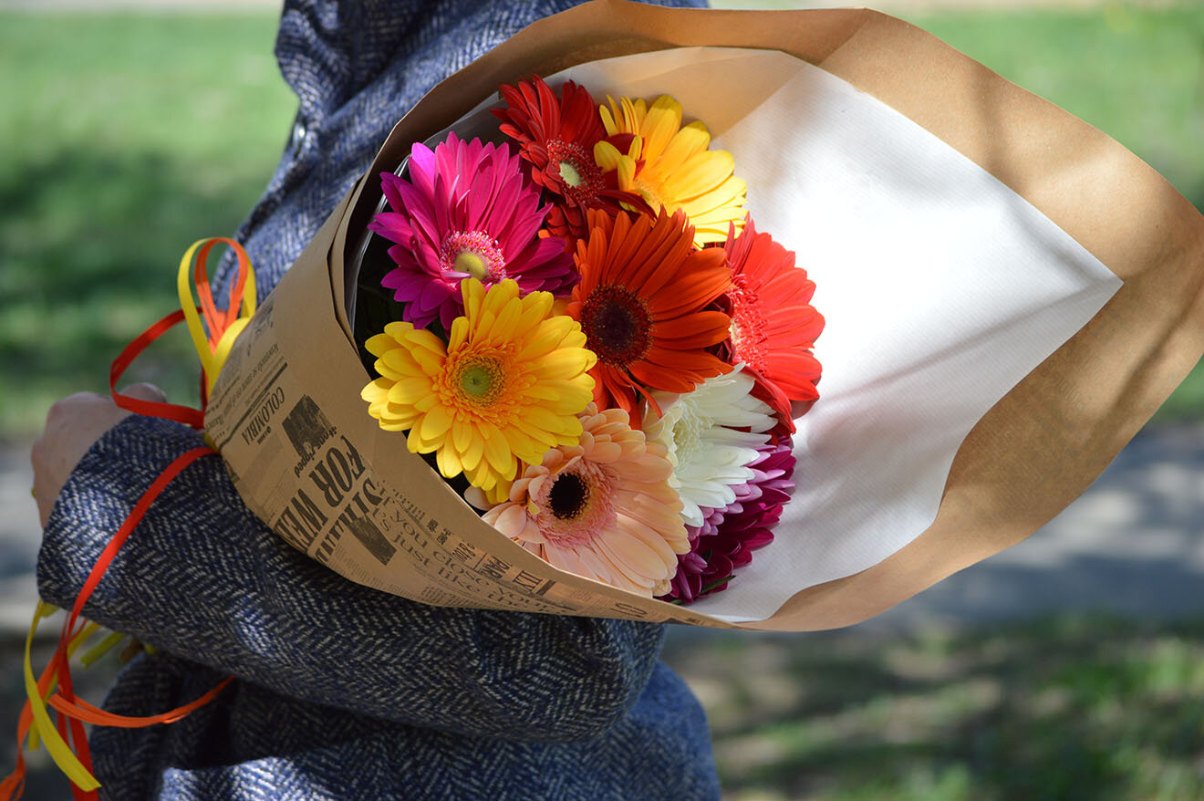 Букет разноцветных гербер "Хороший день"