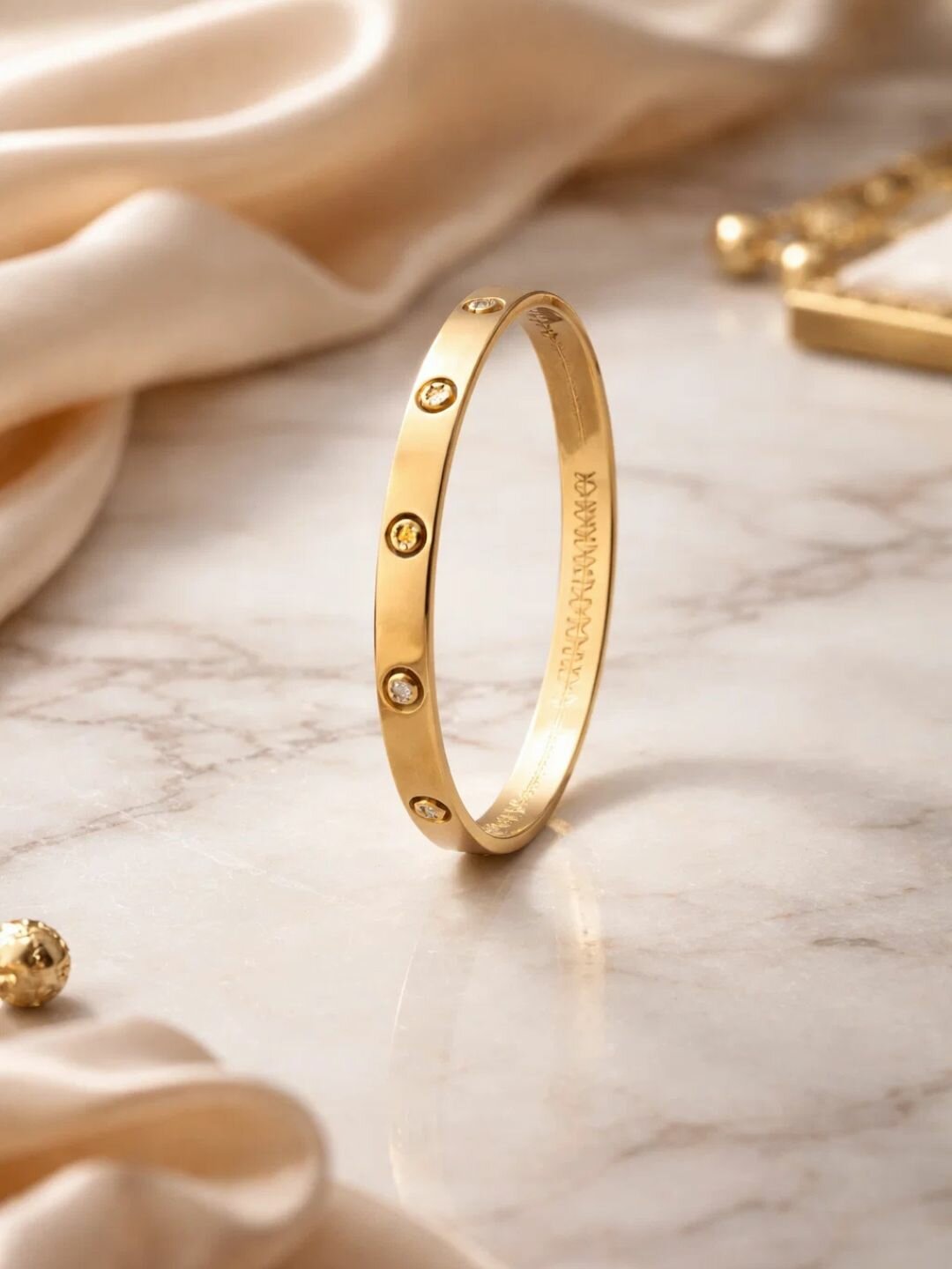 Жесткий браслет, азурит