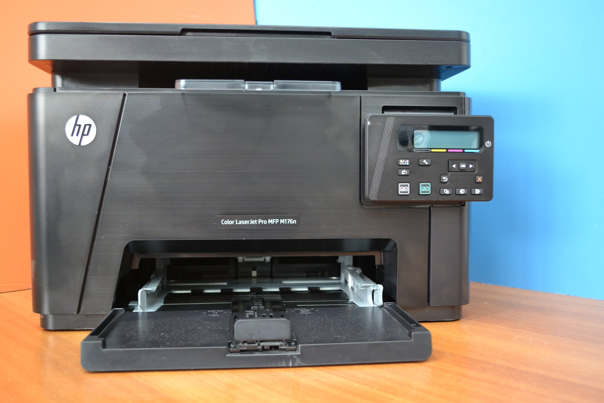 Б/У МФУ лазерное HP Color LaserJet Pro MFP M176n , цветн, A4