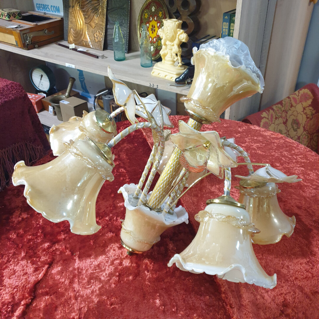 Люстра на 5 плафонов, карамельное - молочное стекло, металл, высота 60 см. Винтаж, СССР.