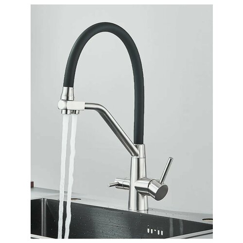 Смеситель для кухни с гибким изливом и фильтром 3000₽