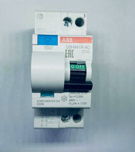 Изображение товара Дифференциальный автоматический выключатель ABB серии DSH941R на 10 Ампер с током утечки 30мА. 2CSR145001R1104