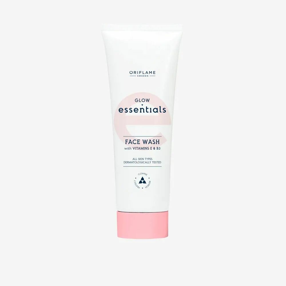 Oriflame Очищающее средство для лица 3 в 1 Glow Essentials