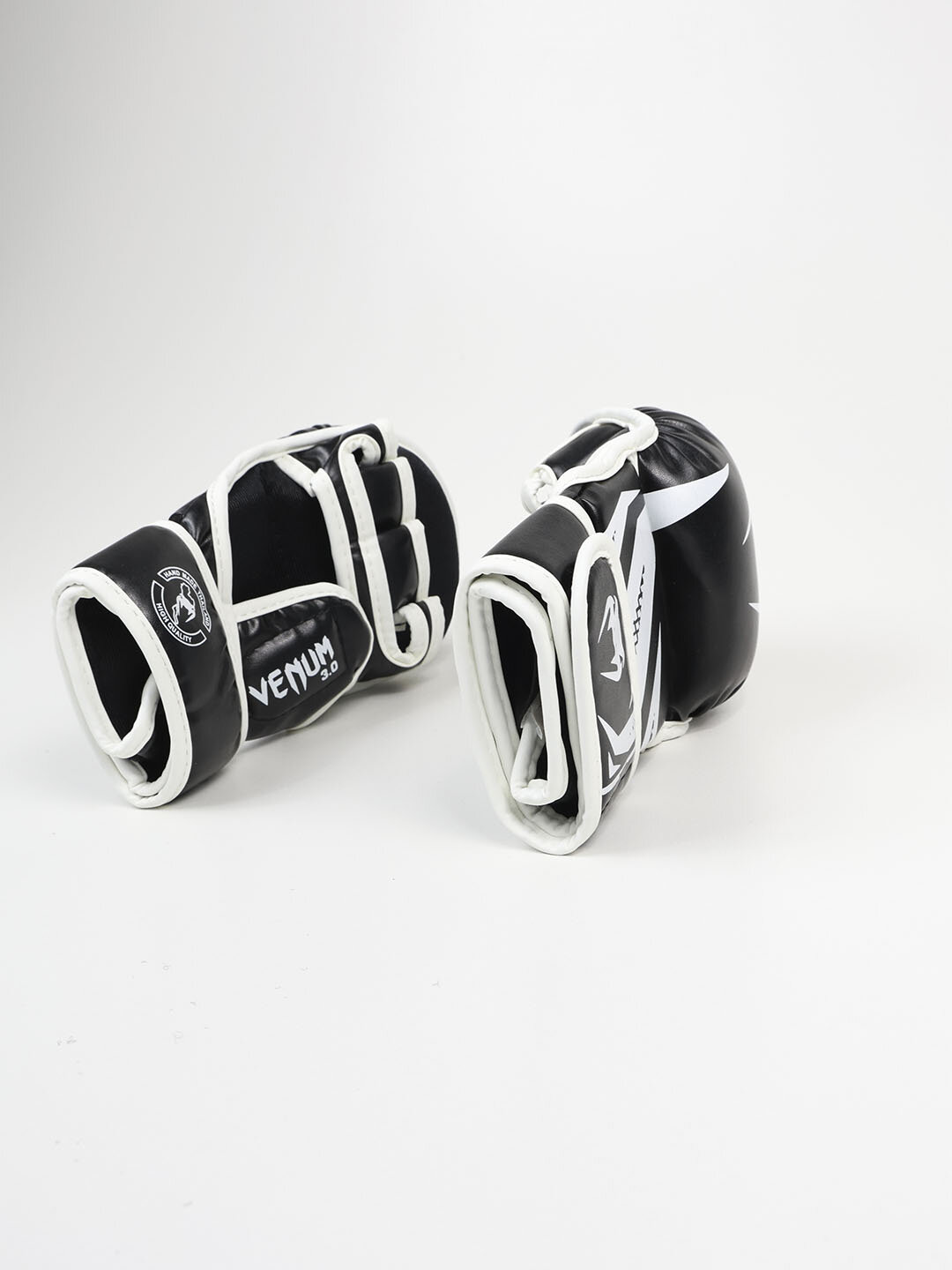 Шингалка Venum "Крабы", перчатки ММА, тактические, для единоборств, ручная строчка — фото 1