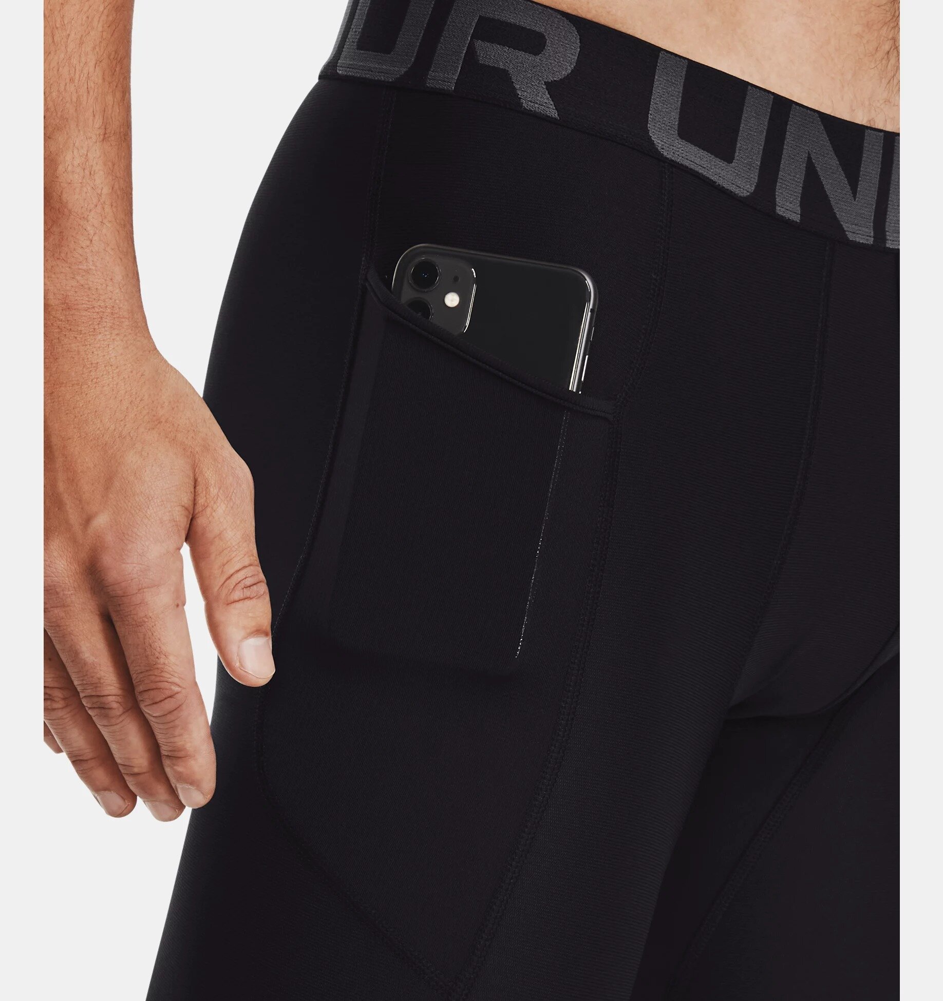 Легинсы спортивные Under Armour, размер S, черный — фото 1