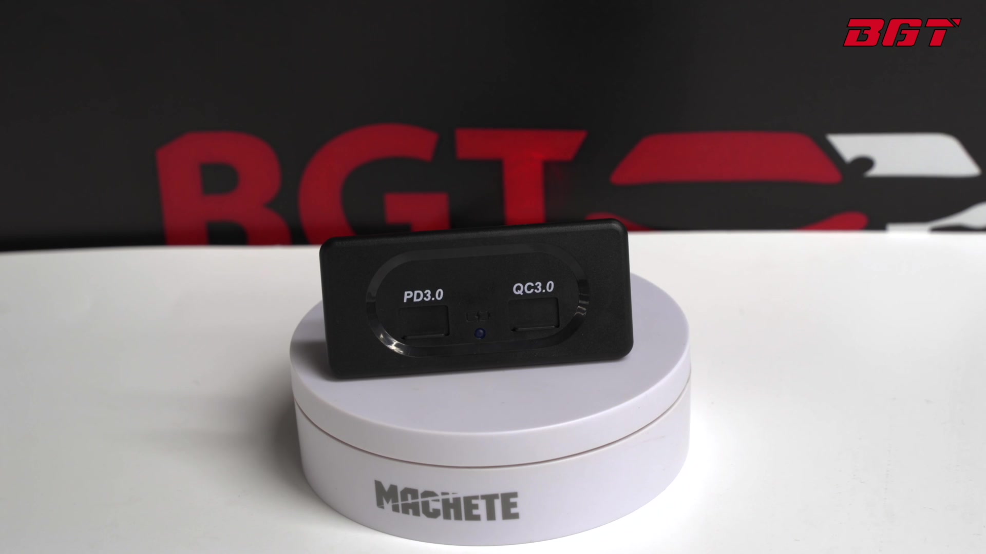 Встраиваемая розетка USB+Type-C BGT с двумя гнездами и возможностью крепления — фото 1