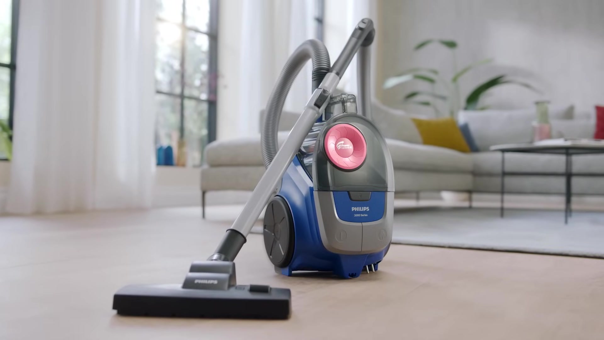 Пылесос с контейнером для пыли Philips XB2022/01 — фото 1