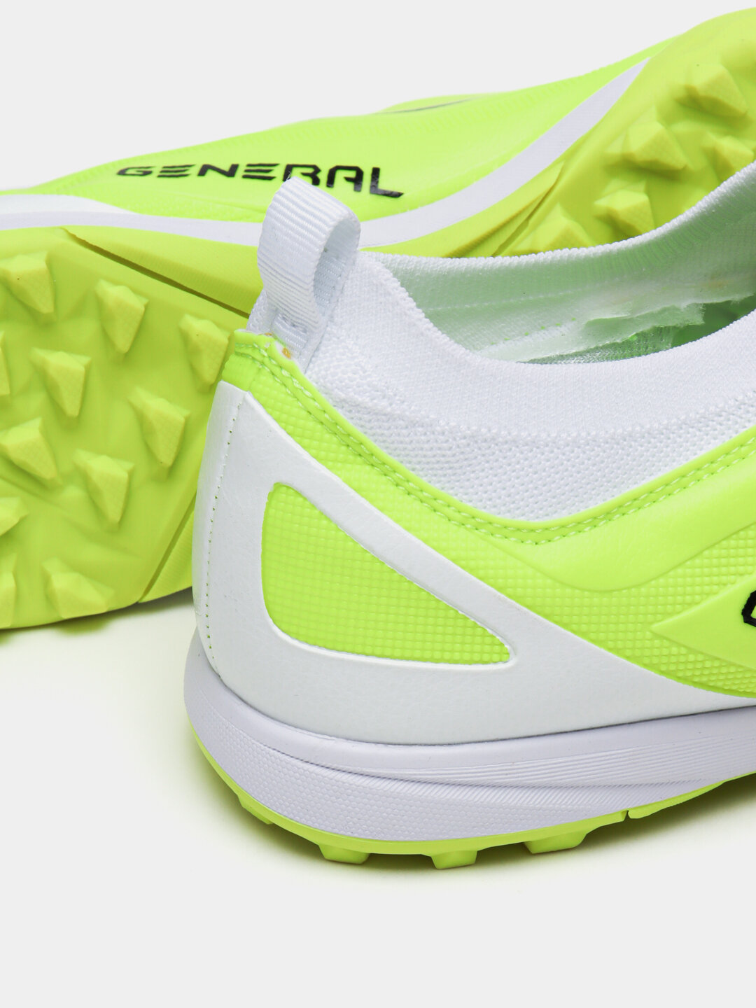 Бутсы , размер 35, салатовый — фото 1