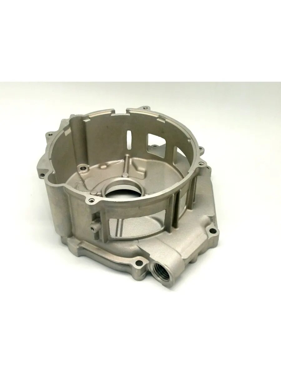 Крышка картера 182F-190F для ген. части Ø190мм (колокол)