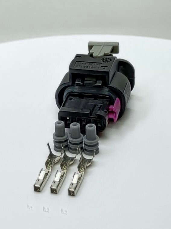 Разъем (колодка, фишка) 3 контактный (3 pin) 1718653-1 / 4F0973703A / 2-1718652-3 парктроника, датч. давления масла Audi SEAT Skoda Volkswagen Mercedes BMW