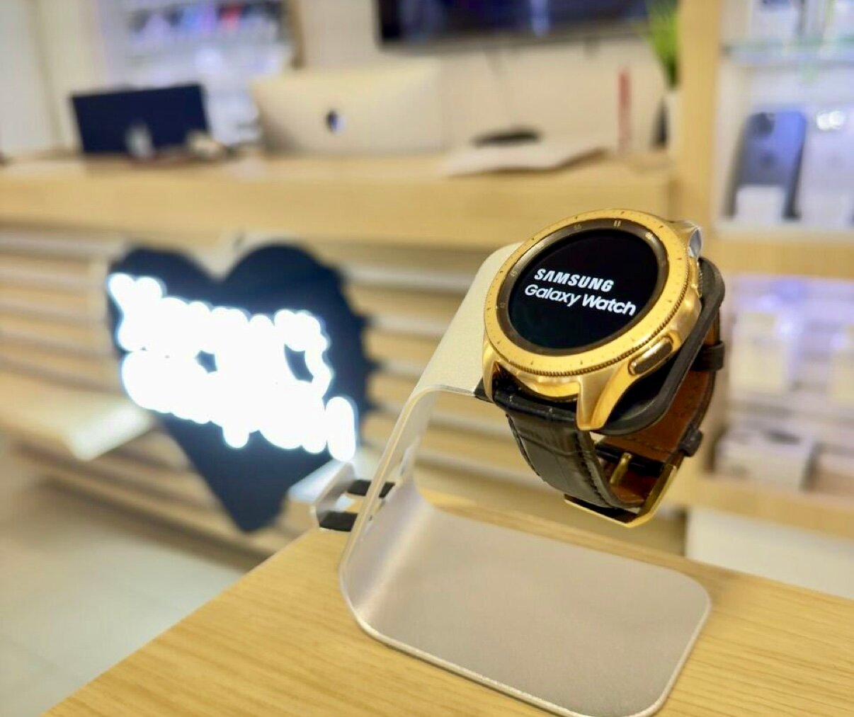 Samsung Galaxy Watch 42mm rose gold