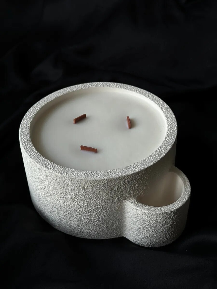 Свеча ароматическая в гипсе, с деревянным фитилем, кокосовый воск, Grats: R BAG — фото 1