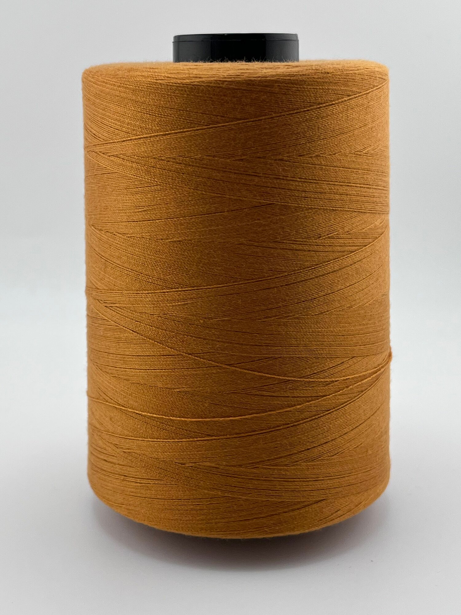 Нитки для шитья 20/2, 5000 ярдов, джинсовые, оранжево-коричневые — фото 1