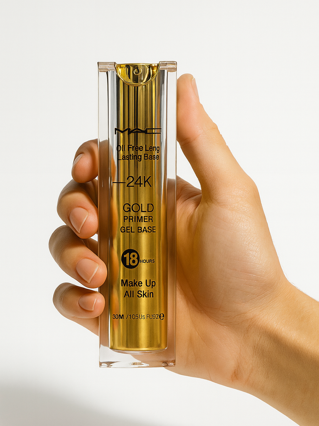 Сохраняйте макияж в течение 18 часов MAC 24K Gold Primer Gel Base