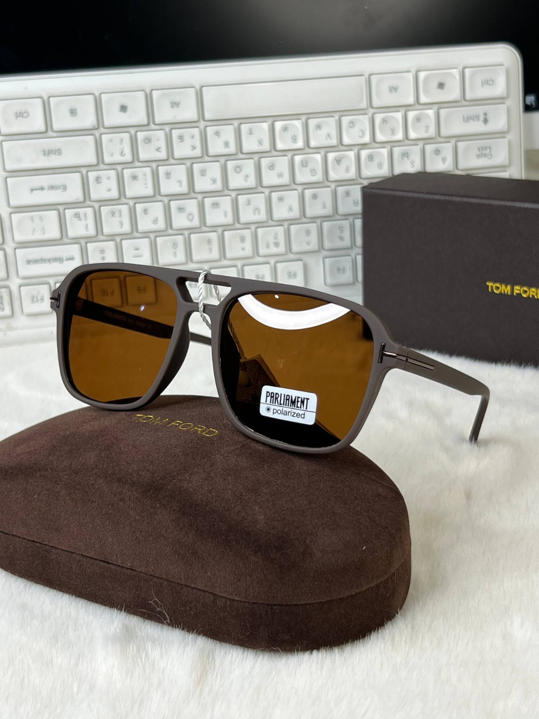 Солнцезащитные очки