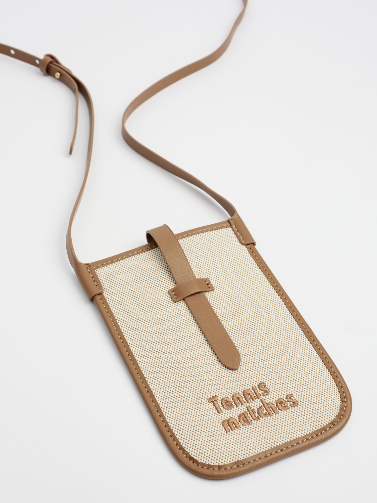 Чехол для телефона URBANTIGER Tennis Club, натуральная кожа и хлопок, с кармашками для карт, бежевый — фото 1