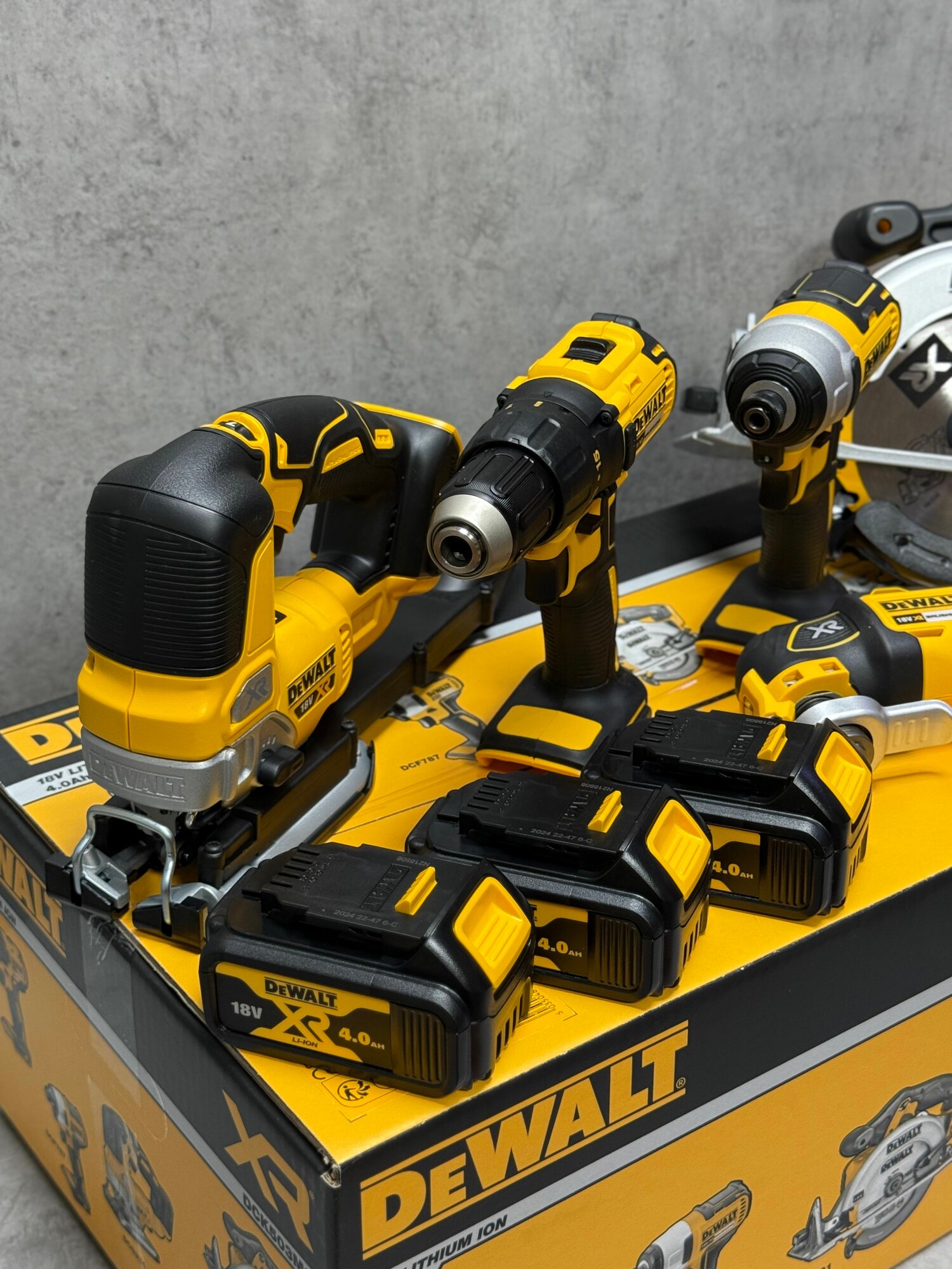 Набор инструмента DeWalt DCK503 М3 — фото 1