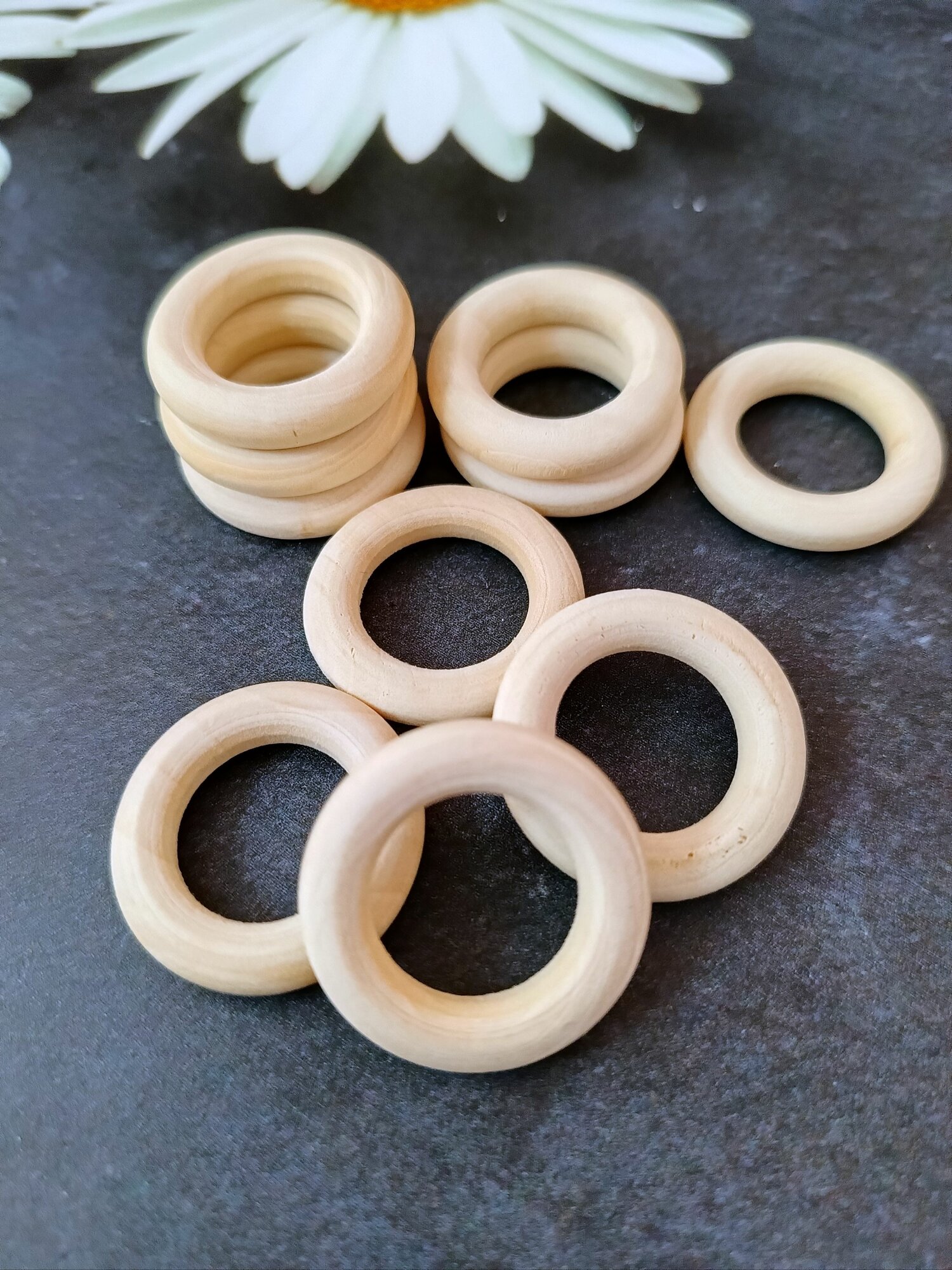 Кольцо деревянное для рукоделия 30мм 10шт — фото 1