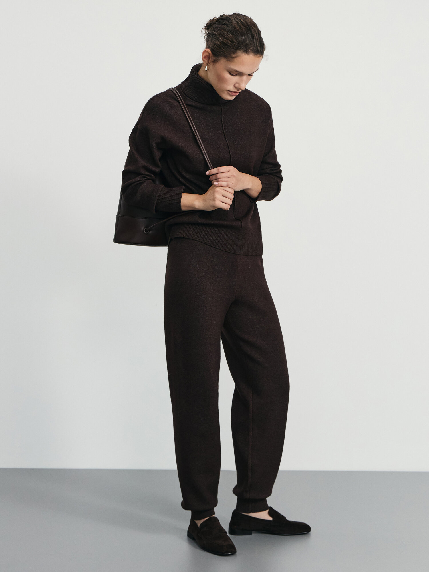 Брюки джоггеры Zarina, размер XL (RU 50), коричневый