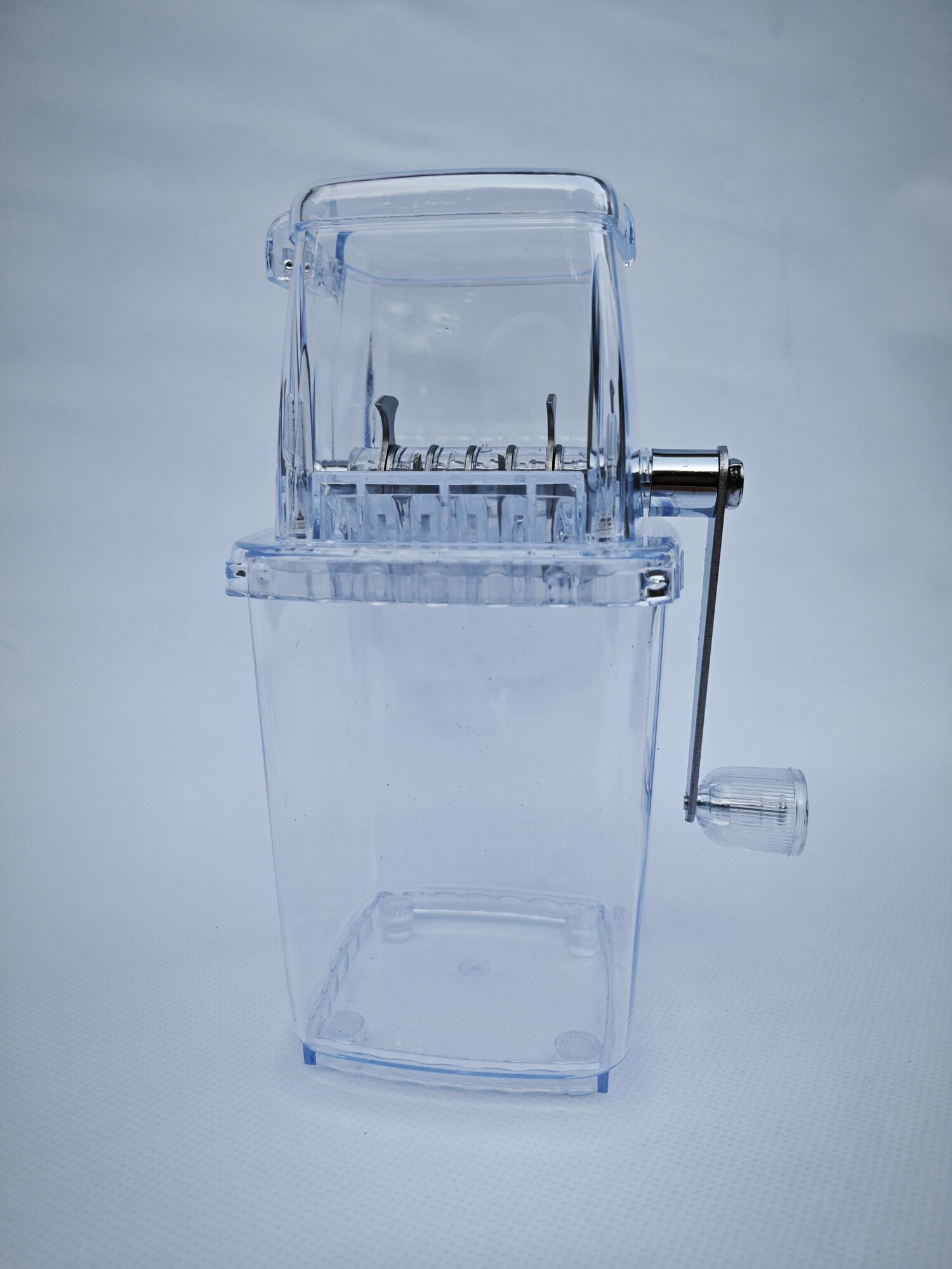 Ручной механический измельчитель льда / Дробилка молотилка для колки льда