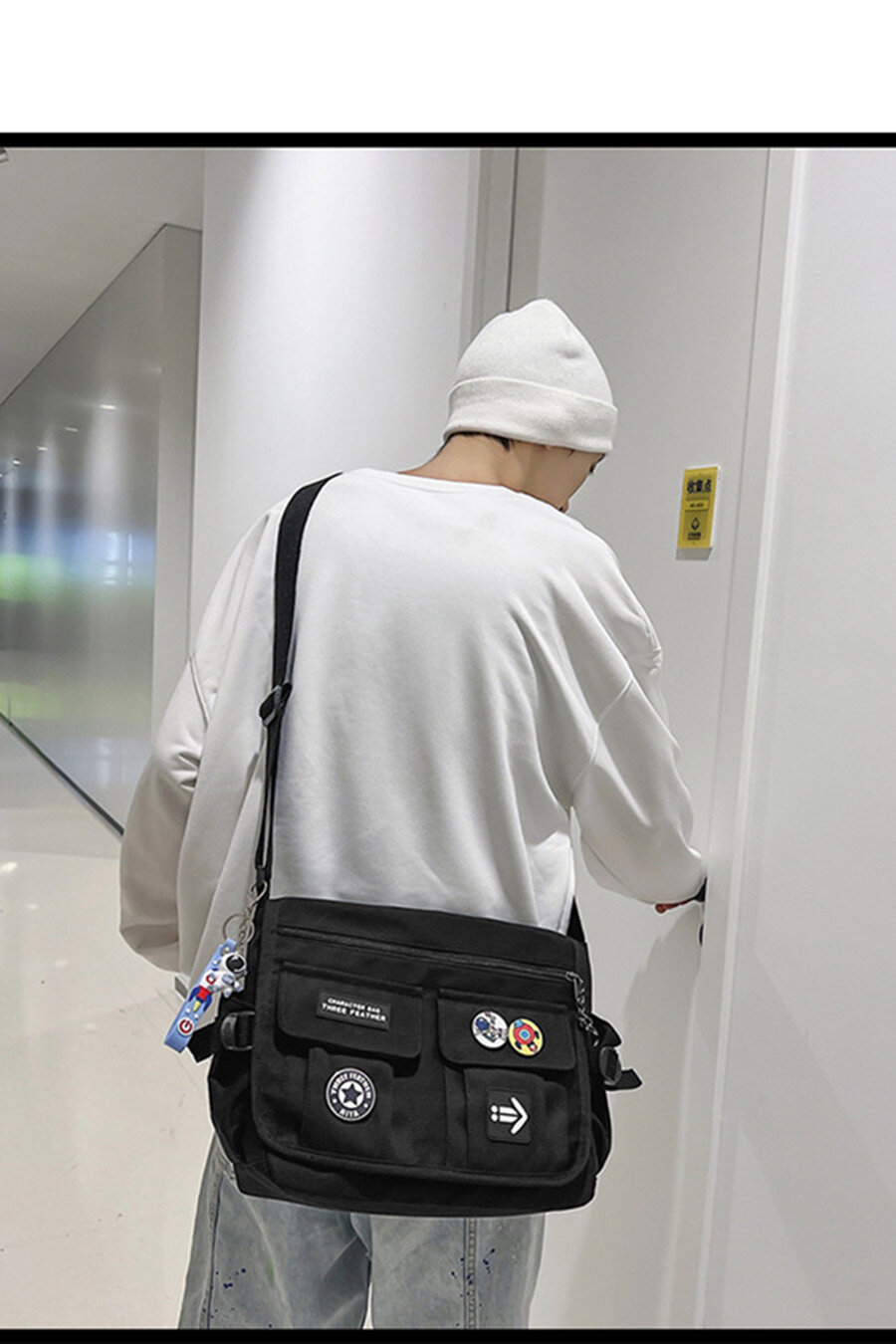 Сумка-почтальонка "y2k" черная через плечо 6 отделений нейлон вместительная