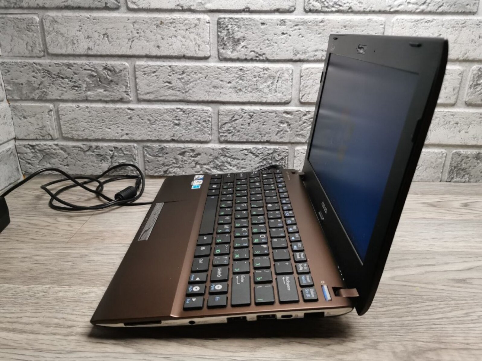 10.1 Ноутбук Asus Eee PC 1025C на Intel Atom N2800 — фото 1