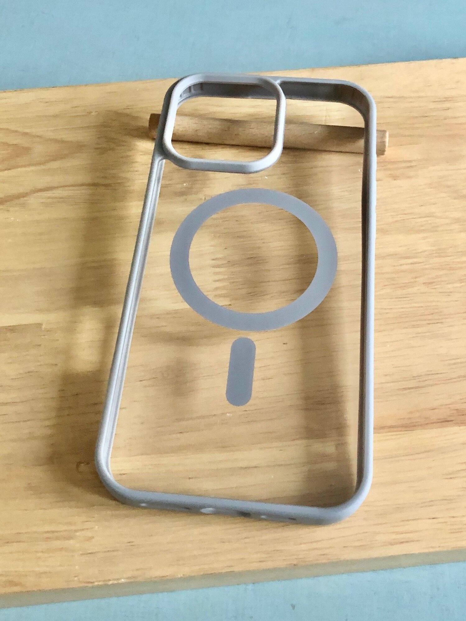 Чехол для iPhone 16 Pro Max/ чехол для Айфон 16 Про Макс, чехол MagSafe Premium, пластиковый чехол, с серой рамкой