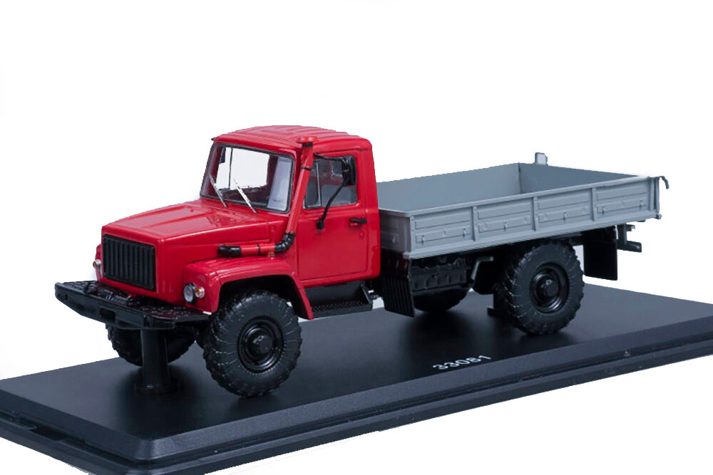 Модель коллекционная SSM ГОРЬКИЙ-33081 4x4 (двиг. Д-245.7 diesel turbo) выставочный