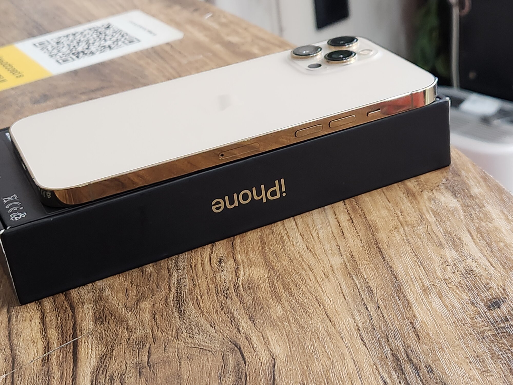 Смартфон Apple iPhone 12 Pro Max 256ГБ (В оригинале до единого винтика)