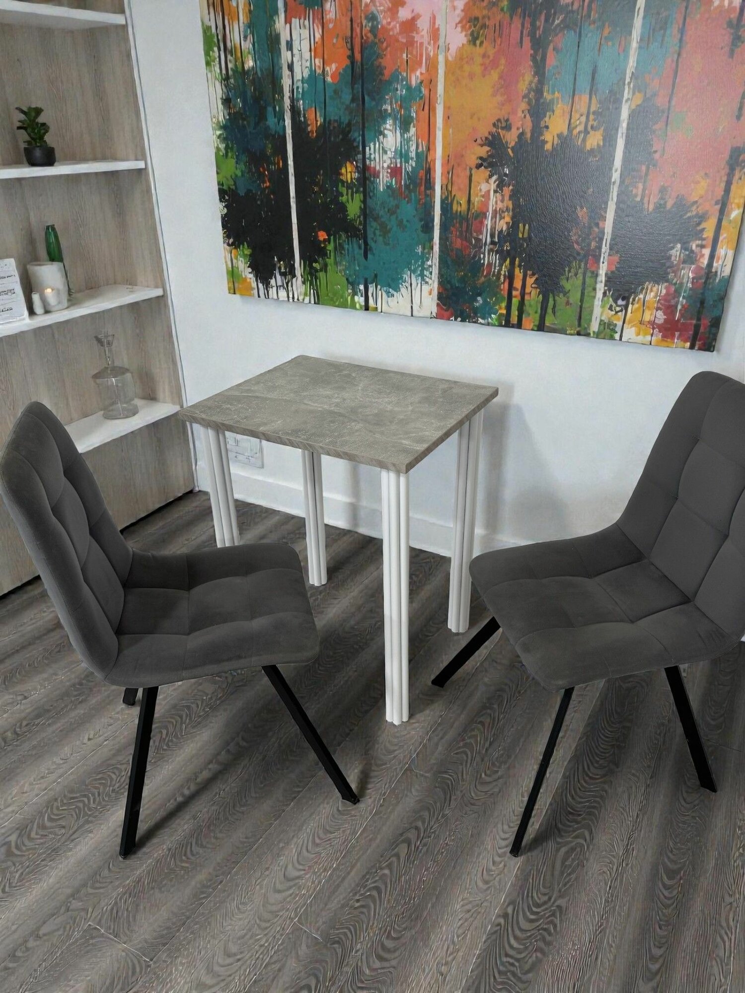 Дизайнерский стол обеденный/ цвет Бетон Светлый, 60*50 см. Ножки белые.