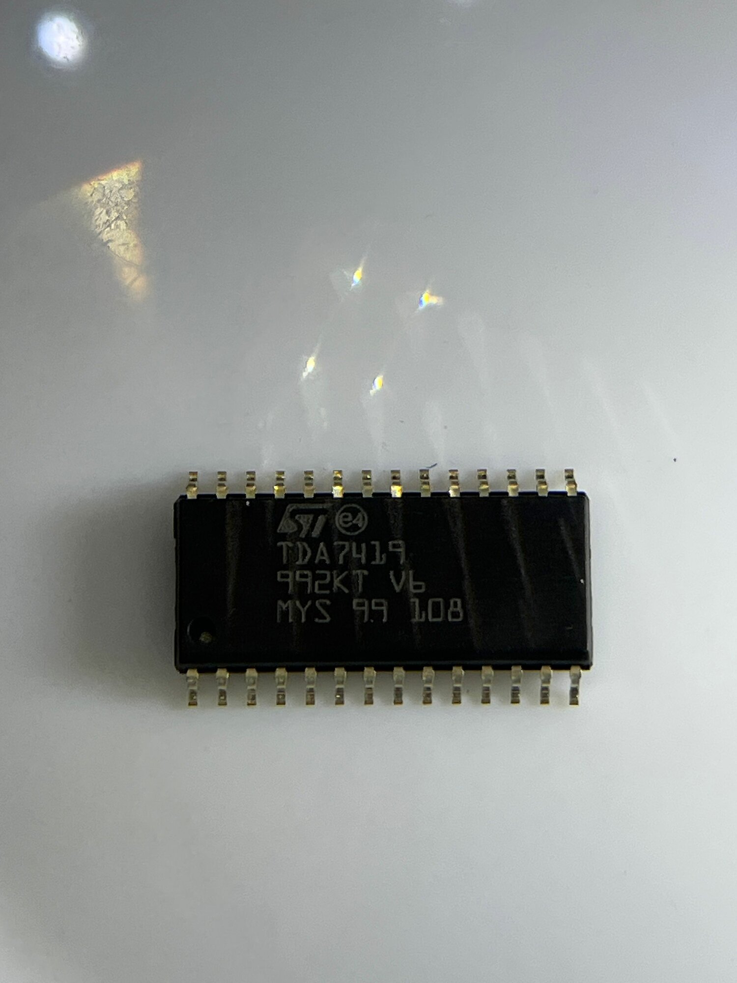 TDA7419, Микросхема, SO28