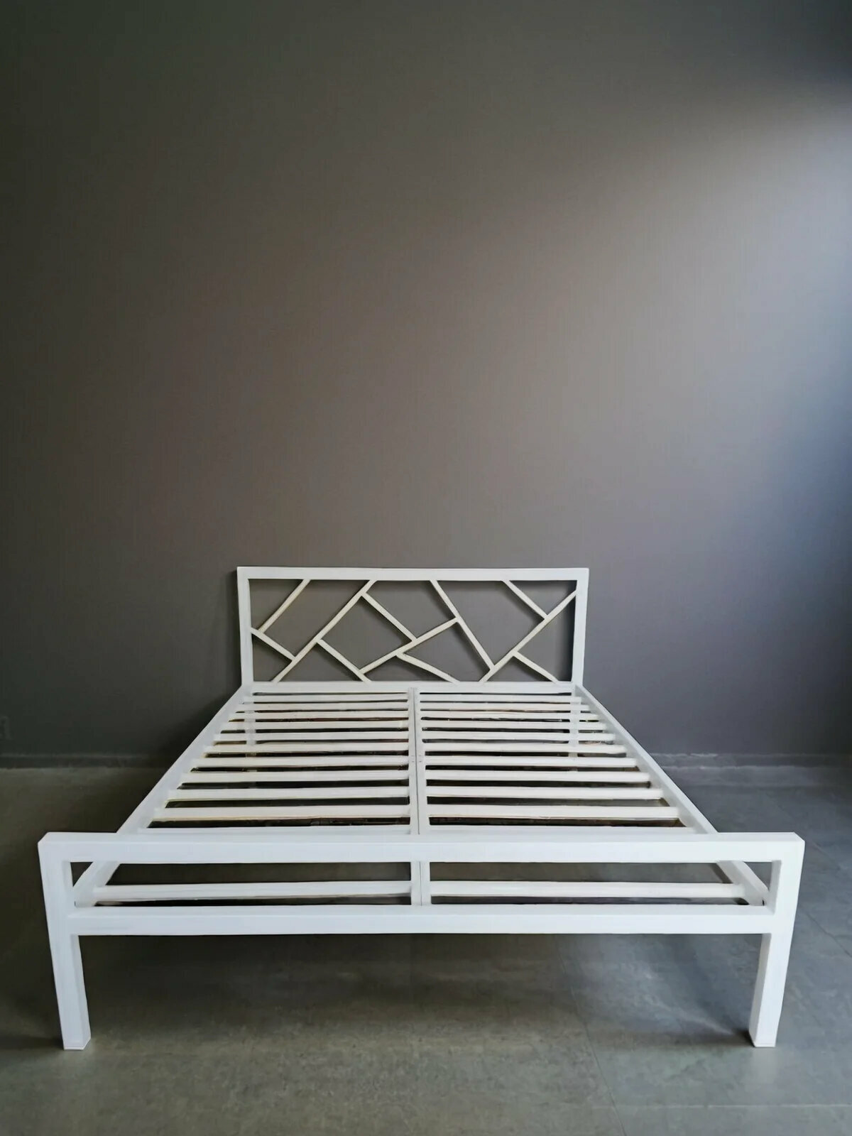 Кровать LOFT MEBEL "Цезарион", 120х200, металлическая, усиленная