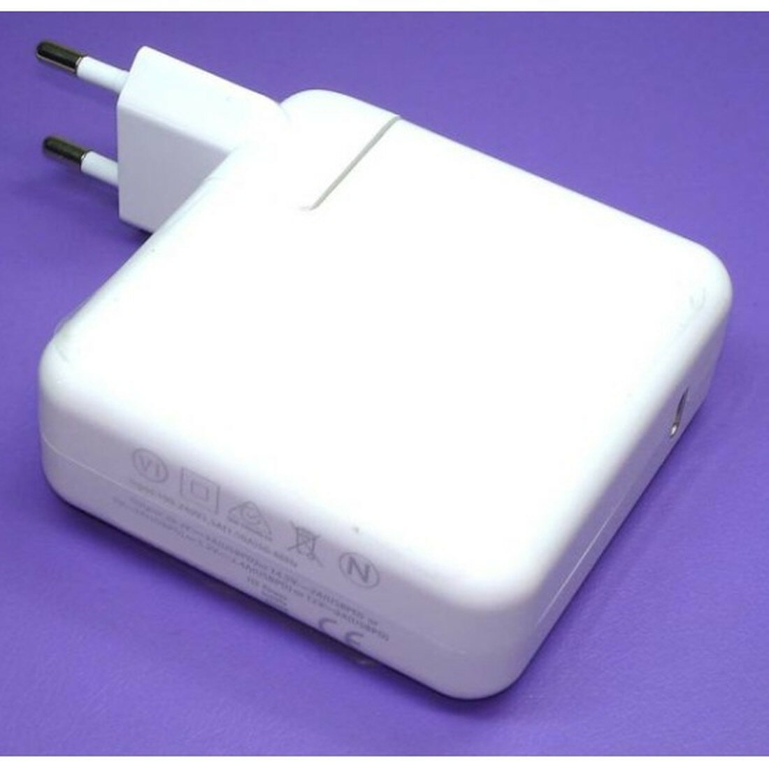 Блок питания (сетевой адаптер) Amperin для ноутбуков Apple A1718 61W USB Type-C 20.3V 3A OEM