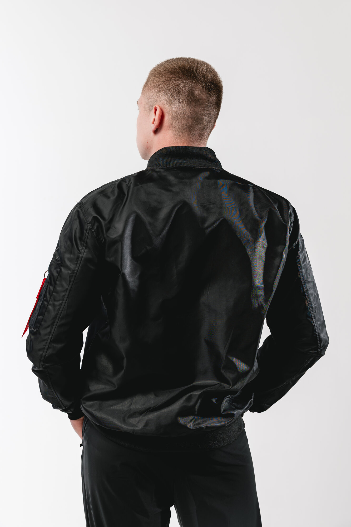 Куртка  бомбер повседневный черный alpha с лентой, размер 46-48, черный графитовый — фото 1