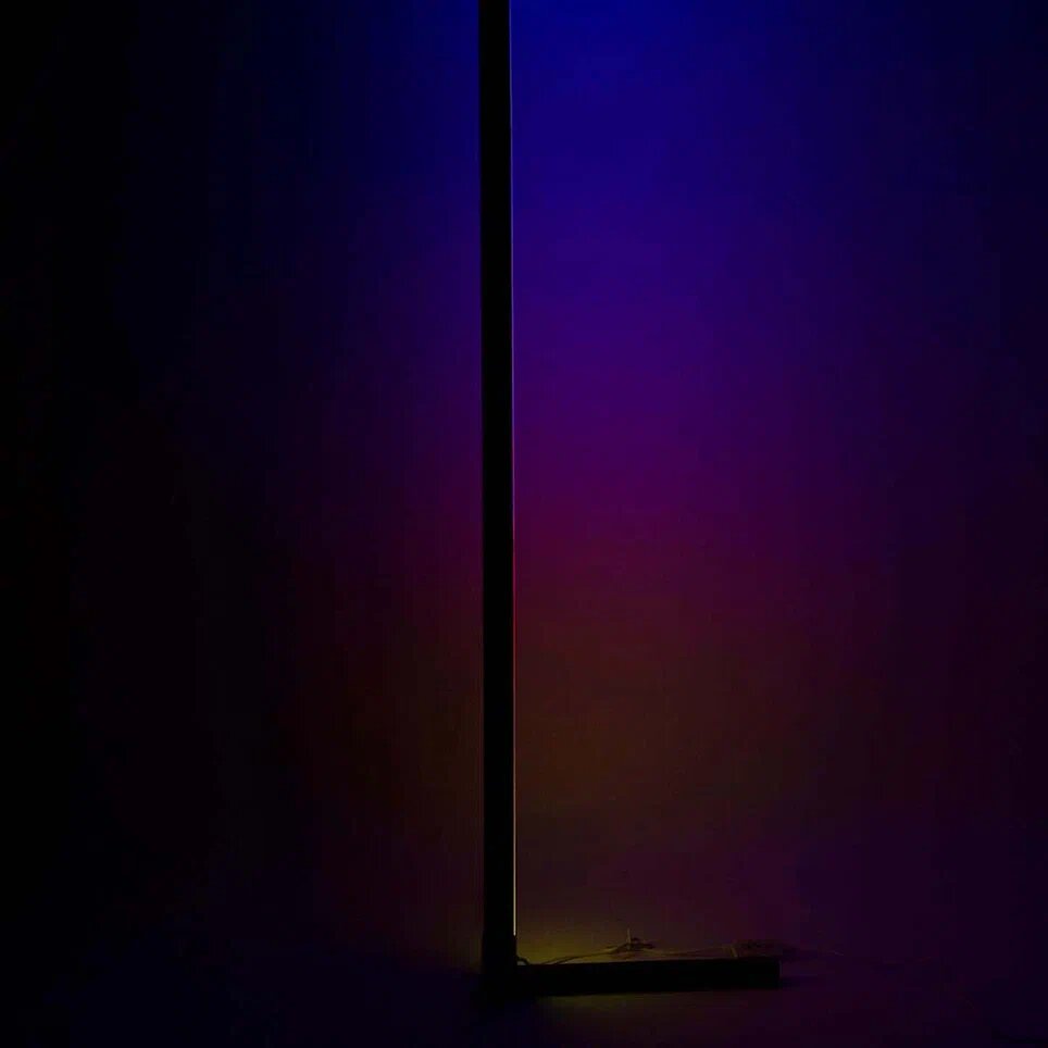 Светодиодный напольный RGB светильник - фотография № 18