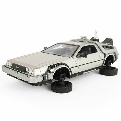 Машинка WELLY 1:24 DeLorean DMC-12 (Назад в будущее) серебристый машинка welly 1 24 delorean dmc 12 назад в будущее серебристый