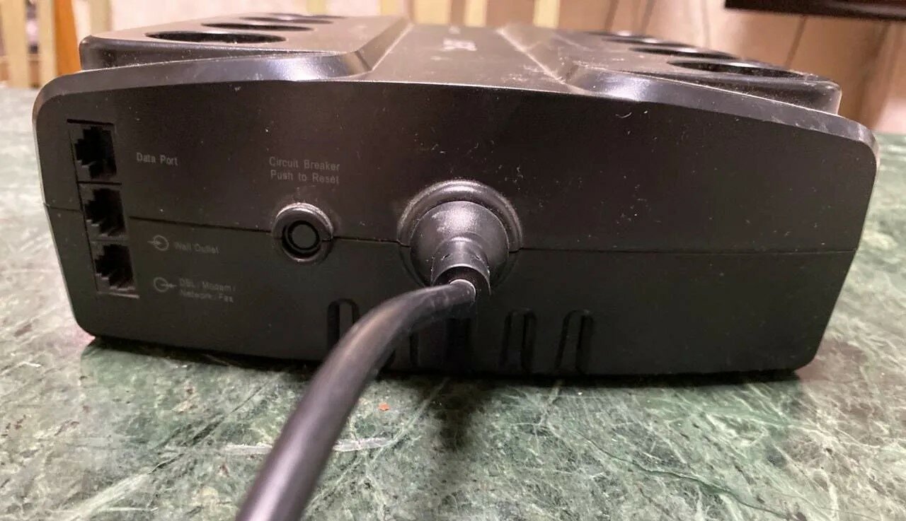 Ибп APC Back-UPS ES 700 без АКБ — фото 1