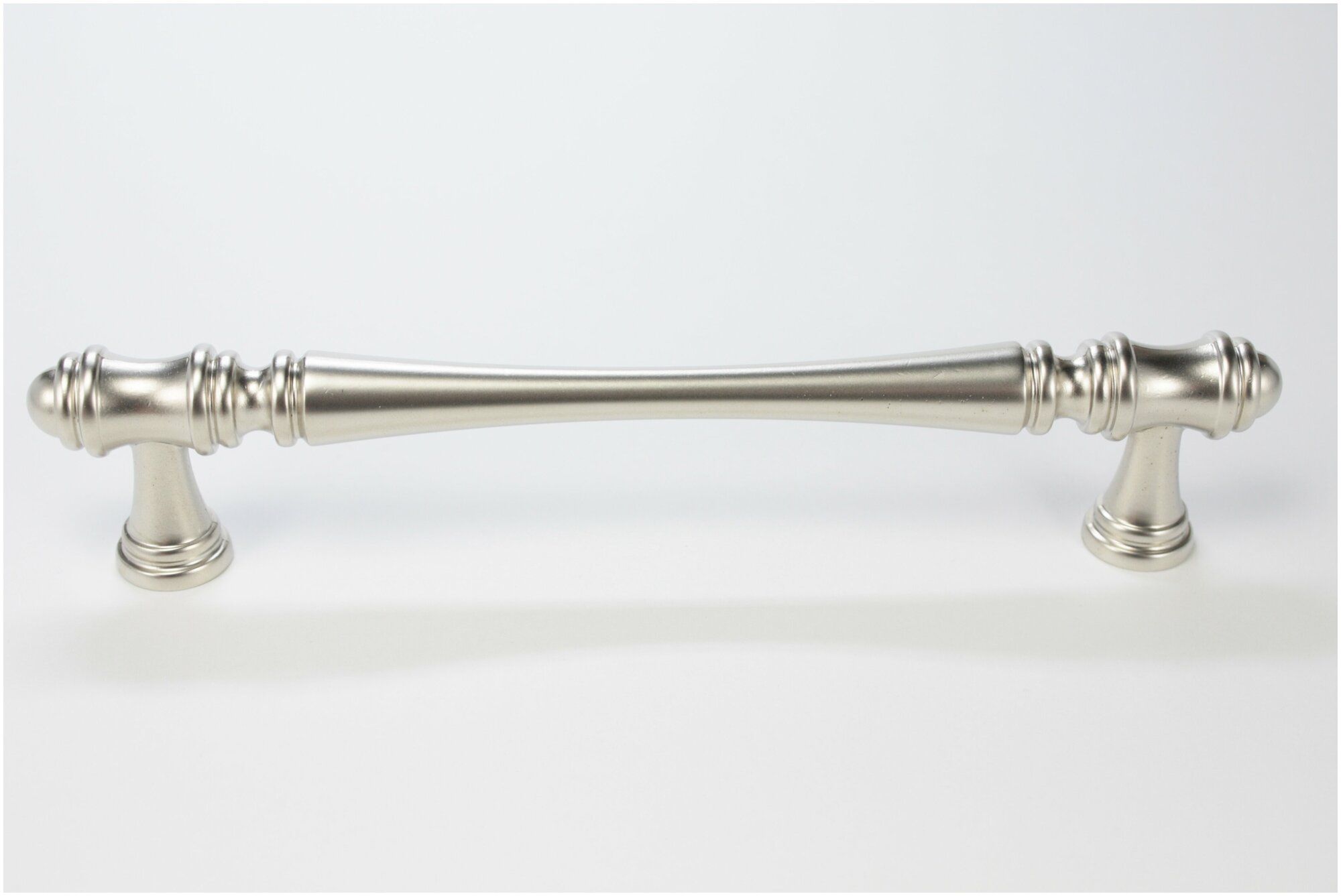 Ручка мебельная скоба Белладжио 128мм ROBERTO MARELLA Матовый никель - фотография № 2