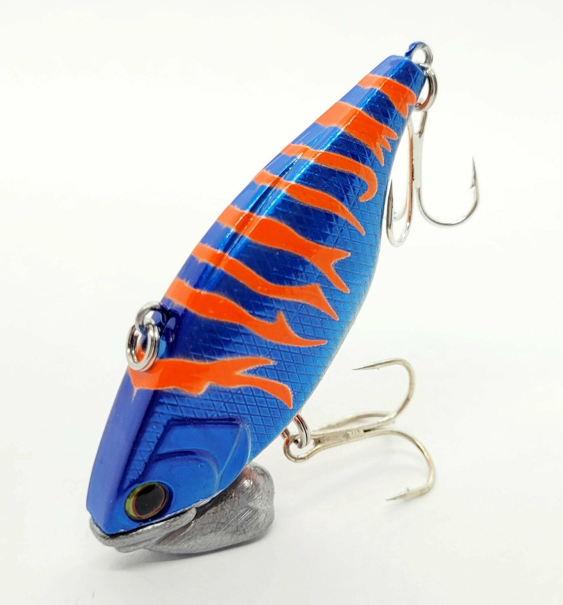 Воблер для ловли в придонном слое Trigon 70 Grows Culture, длина 7 см вес 31 гр цвет 06